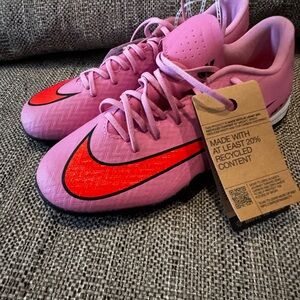 Nike zoom vapor 16 Academy Soccer Cleats men size 7